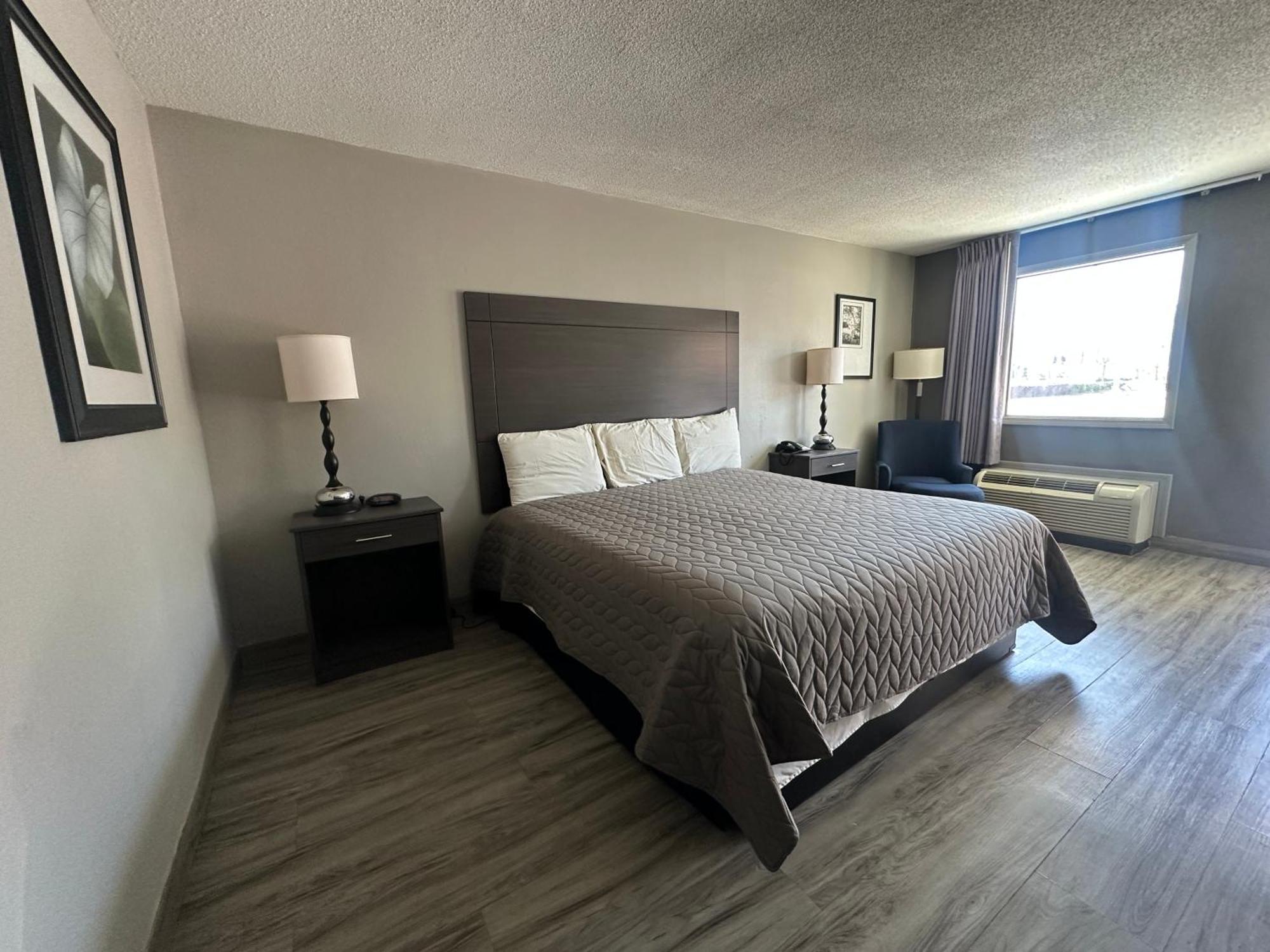Executive Inn Locust Grove By Capital O מראה חיצוני תמונה