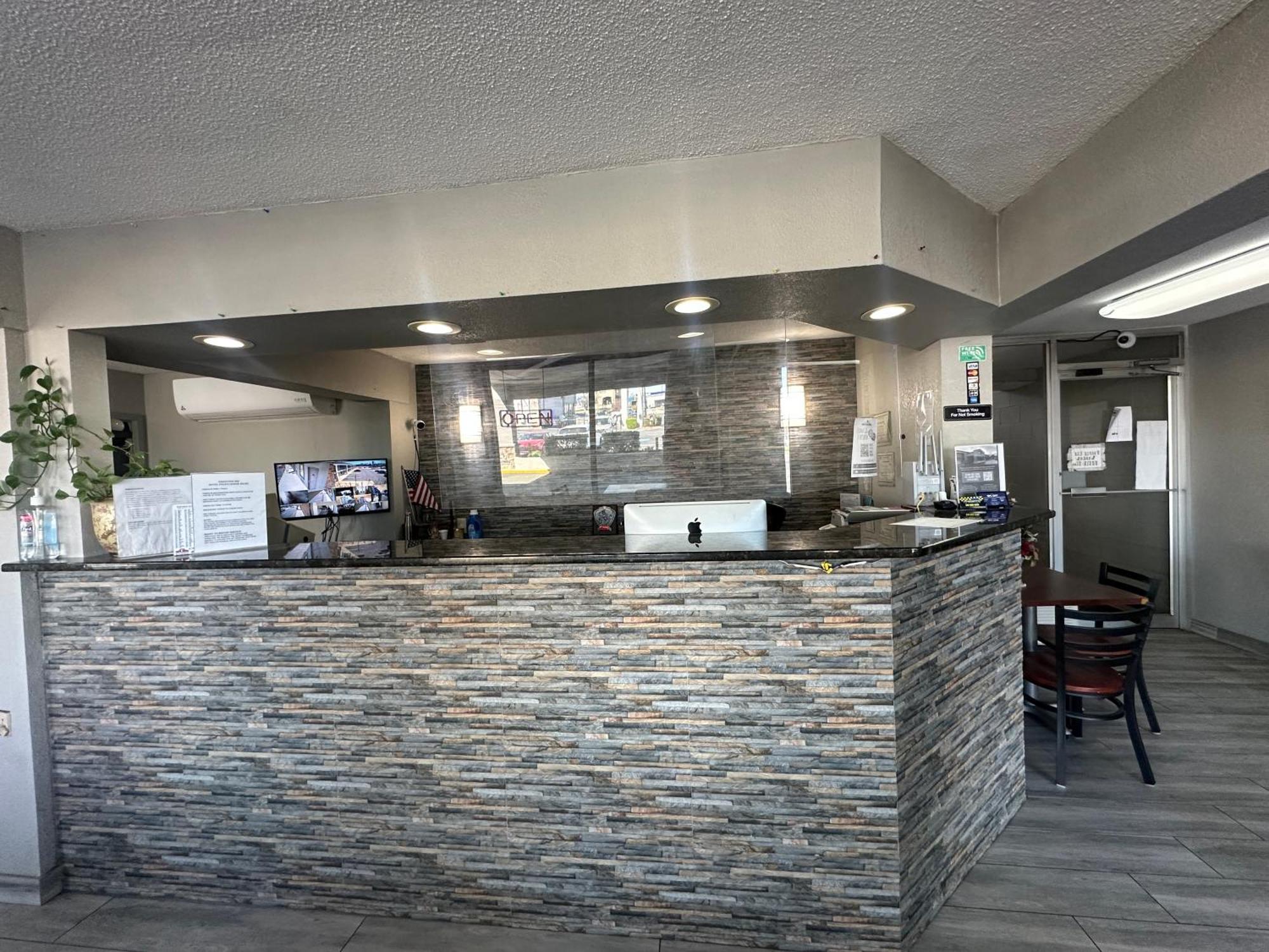 Executive Inn Locust Grove By Capital O מראה חיצוני תמונה